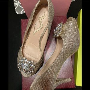 Nina brand heels